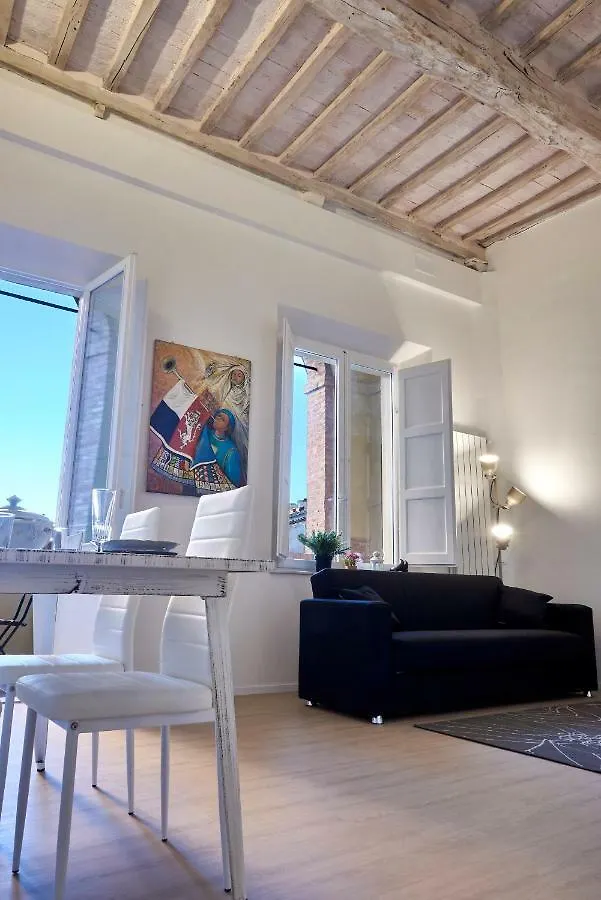 Appartamento Casa con Loggiato residenza storica Siena